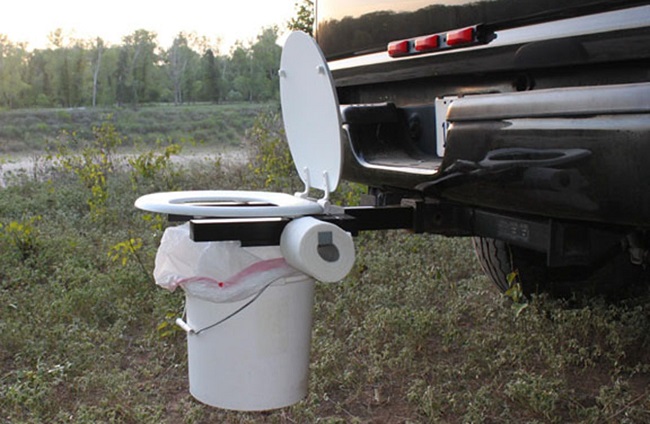 Portable potty for outdoorsy people Portable potty for outdoorsy people